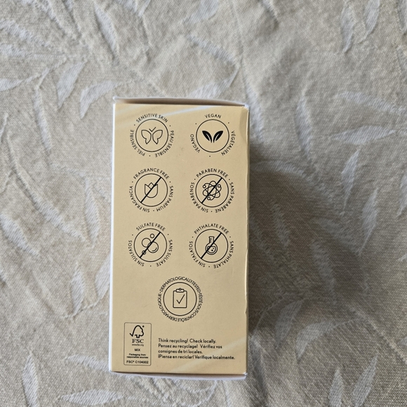 Covergirl Color Correcting Serum Moisturizer Primer - Medium Skin Tone - Picture 5 of 5